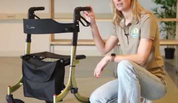 MultiMotion Light lichtgewicht rollator voor binnen en buiten Antraciet