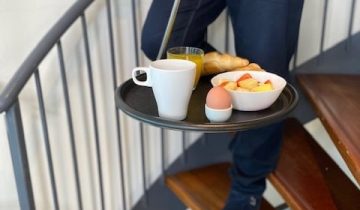 Dienblad – Plateau - Uniek dienblad - Dienblad rond – Plateau dienblad - Dienblad zwart – Dienbladen – Dienblad antislip – Serveerschalen – Balance tray – Zelf balancerend – Eenhandig
