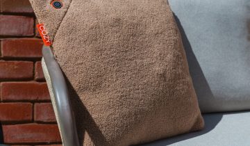 Cozy warmtekussen - Duurzaam & Draadloos - Infrarood | 45x45 cm - Licht bruin - Woolly - incl grote batterij