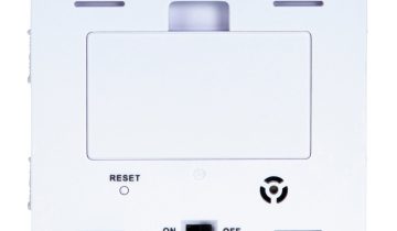 Fysic FKW-8 DCF Wekker met thermometer - Wekker met dag, datum en temperatuur aanduiding - compact