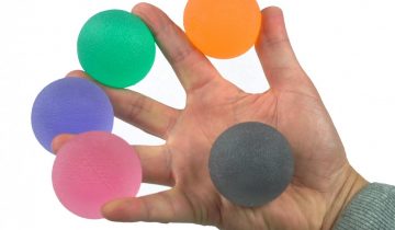 Handtrainer gelbal - rose - extra soft