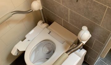 Aerolet Toiletlift - Diagonale Liftbeweging - Toilethulp