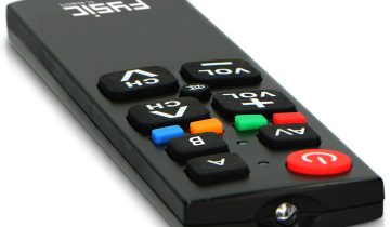 Fysic FC-REMOTE Universele Senioren afstandsbediening | Bedien eenvoudig 2 apparaten | Grote en duidelijke toetsen | zwart