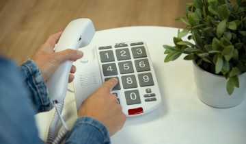 Fysic FX575 - Vaste telefoon met grote toetsen, wit/grijs