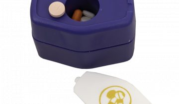 Pillenvergruizer Blauw | Pillensplijter | Handig en praktisch