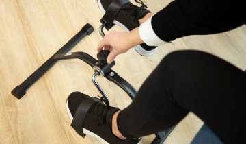 Fysic FW8 - Stoelfiets / Mobiliteitstrainer / Beweginstrainer