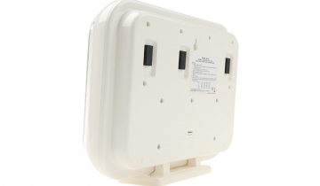 Tafelklok, wandklok Twemco QD-35 digitaal met kalender aanduiding - wit