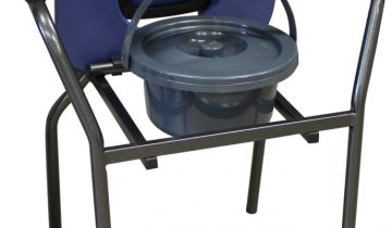 Toiletstoel - blauw verstelbaar. Inclusief toiletemmer